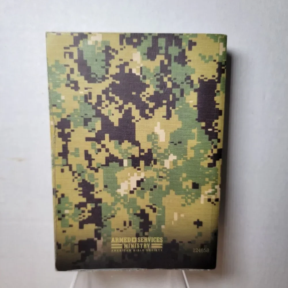 BOOK Holy Bible: Military Challenge Edition (Paperback) - Picture 3 of 10